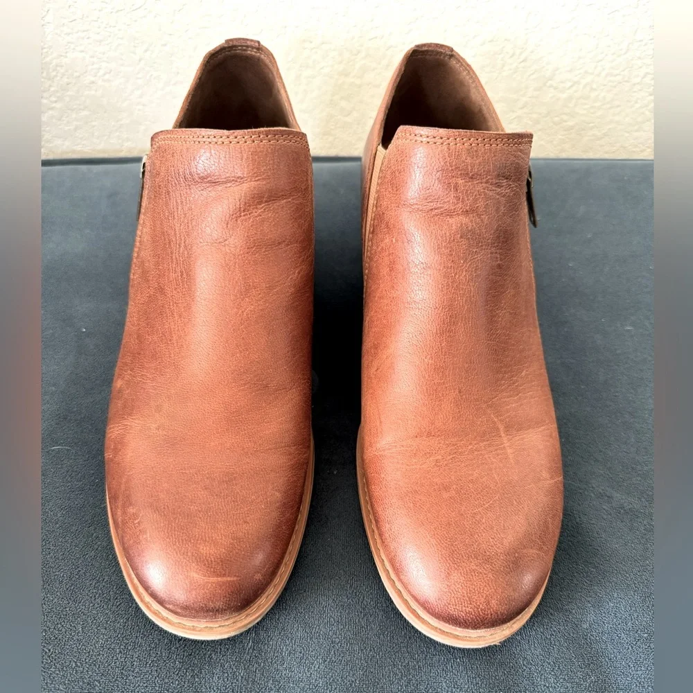 Timberland Sutherlin Bay Brown Leather Zippered Ankle Booties
